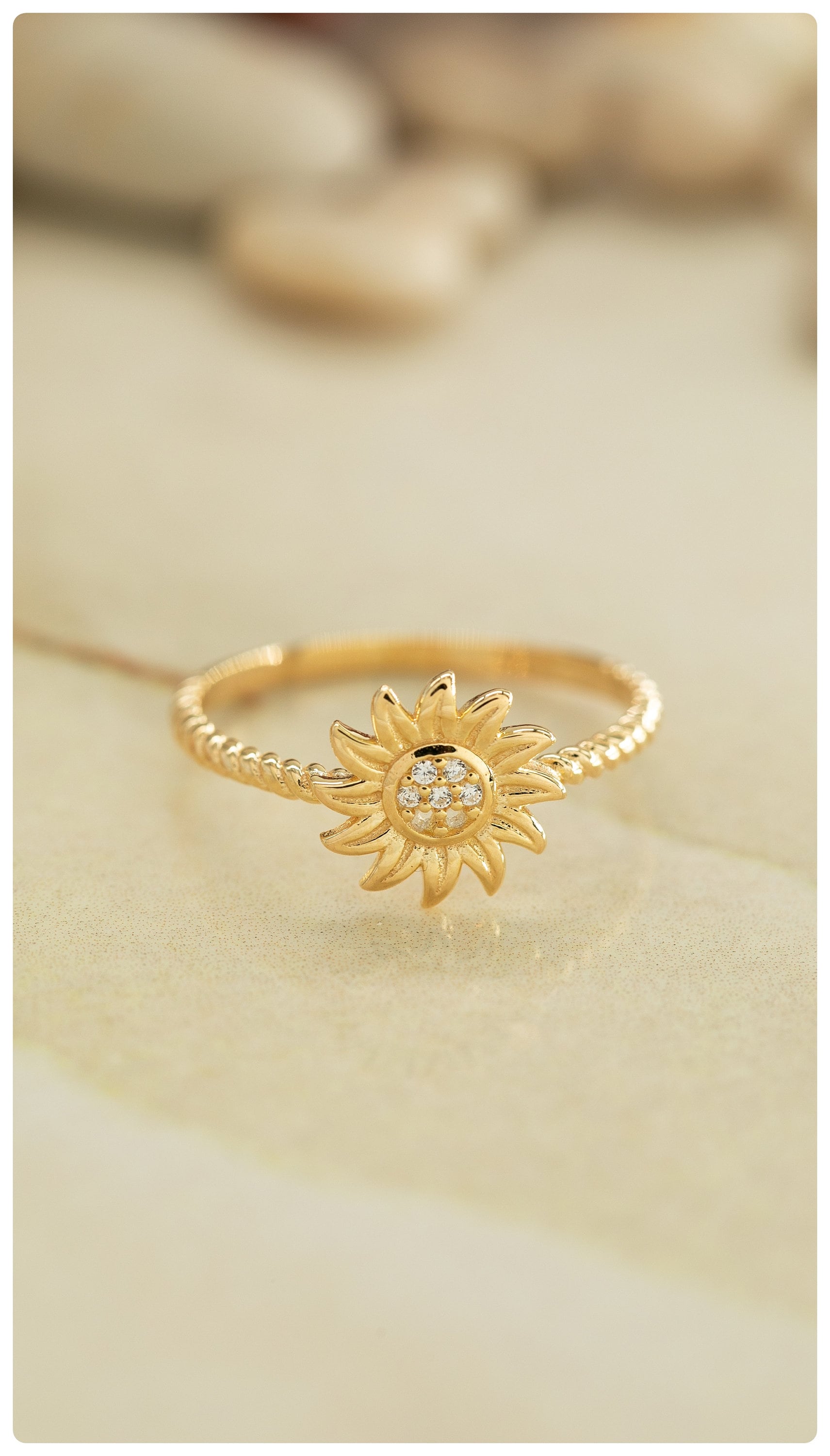 14K Solid Gold Sunflower Ring 925 Sterling Silver Floral Design, Dainty Jewelry for Women - Beautiful Flower Ring - Perfect Gift for Her